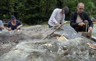 Wildnispädagogik - Feuer entfachen Wildnispädagogik - Feuer entfachen
