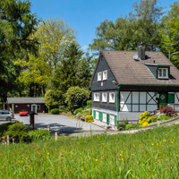 Klicke auf das Foto, um zum Naturfreundehaus zu gelangen.